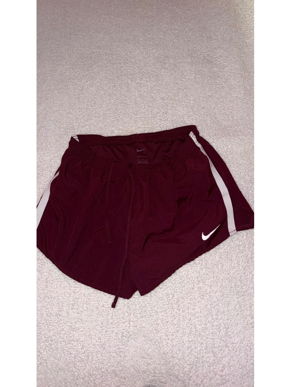 Nike Dri-FIT Women’s Running Shorts Burgundy Maroon White Size Large